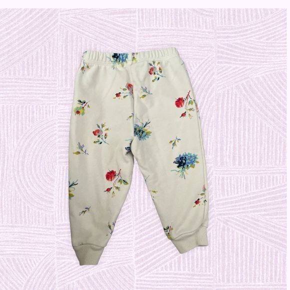 Gap girl’s joggers - Picture 2 of 3